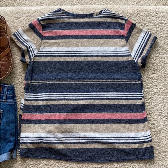 Striped Side Knotted Short Sleeve Top - Picture 5 of 5